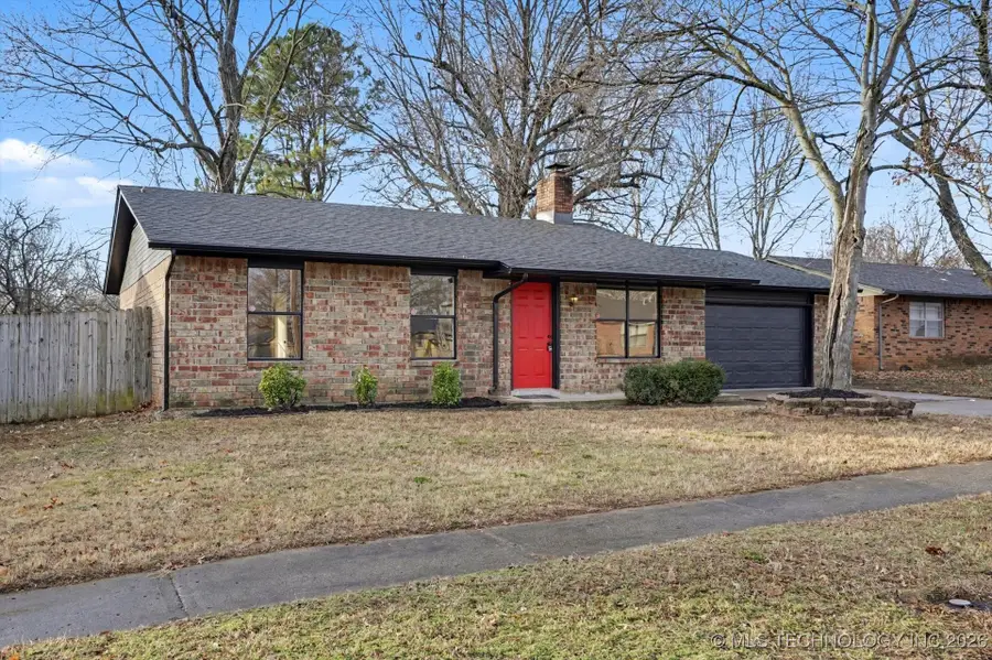 4609 W Charleston Street, Broken Arrow, OK 74011 - Image #2