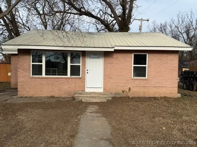 103 E 10th Street S, Chelsea, OK 74016 - Image #1