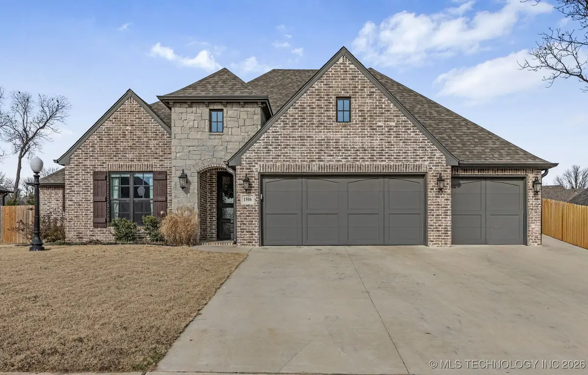 1506 Wildwood Drive, Claremore, OK 74017 - Image #1