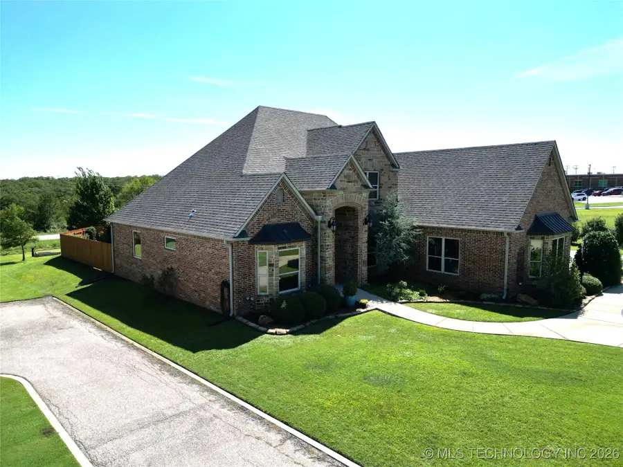 610 Sundance Drive, Ardmore, OK 73401 - Image #2