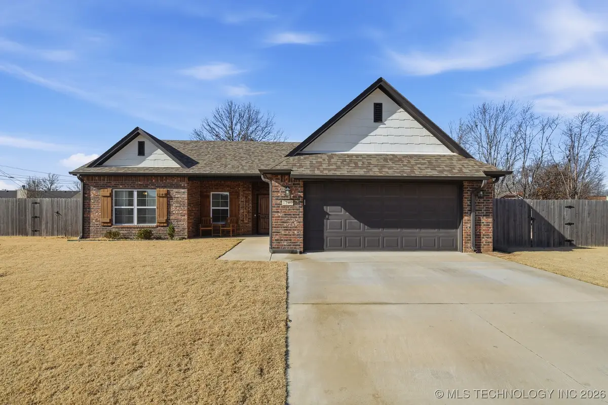 1140 S Javine Avenue, Skiatook, OK 74070 - Image #1