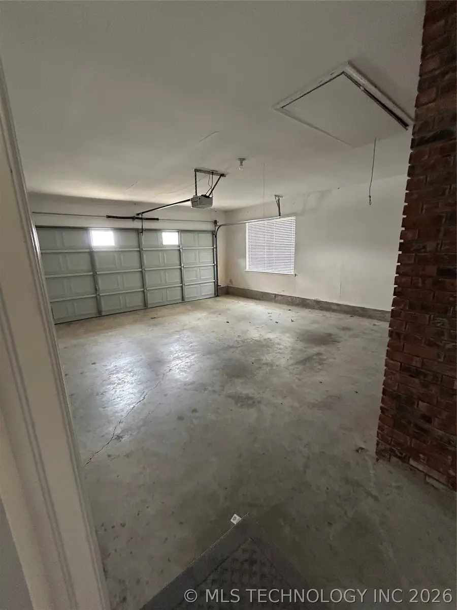 1541 W Harris Road, Muskogee, OK 74401 - #3