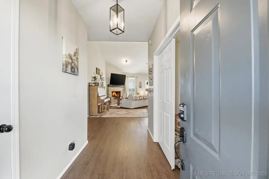 24210 E 116th Street S, Broken Arrow, OK 74014 - Image #2