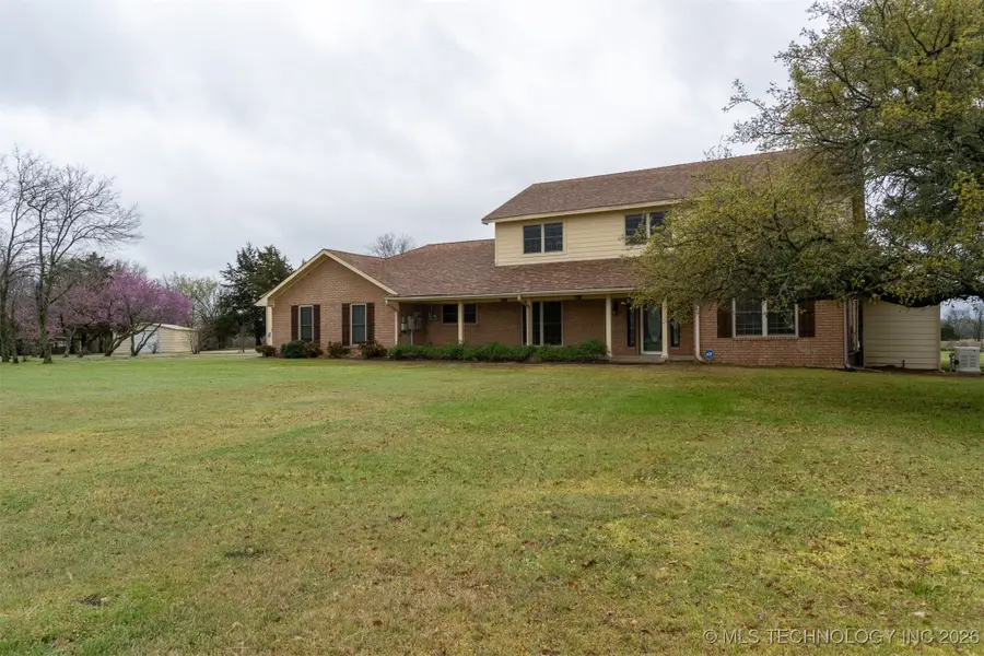 575 Majestic Hills, Ardmore, OK 73401 - Image #2