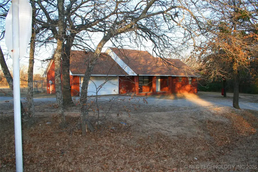 8 Van Horn, Ardmore, OK 73401 - Image #2