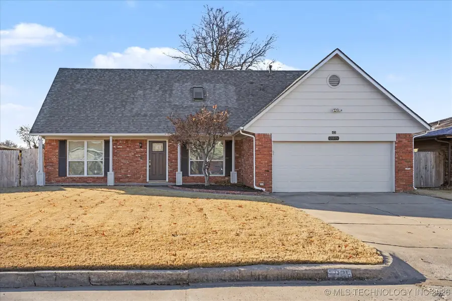 2021 W Louisville Street, Broken Arrow, OK 74012 - Image #2