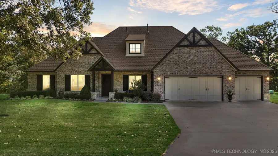 2805 S 294th Street E, Broken Arrow, OK 74014 - Image #2
