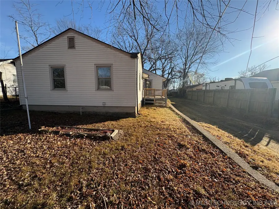 111 S 65th West Avenue, Tulsa, OK 74127 - Image #2