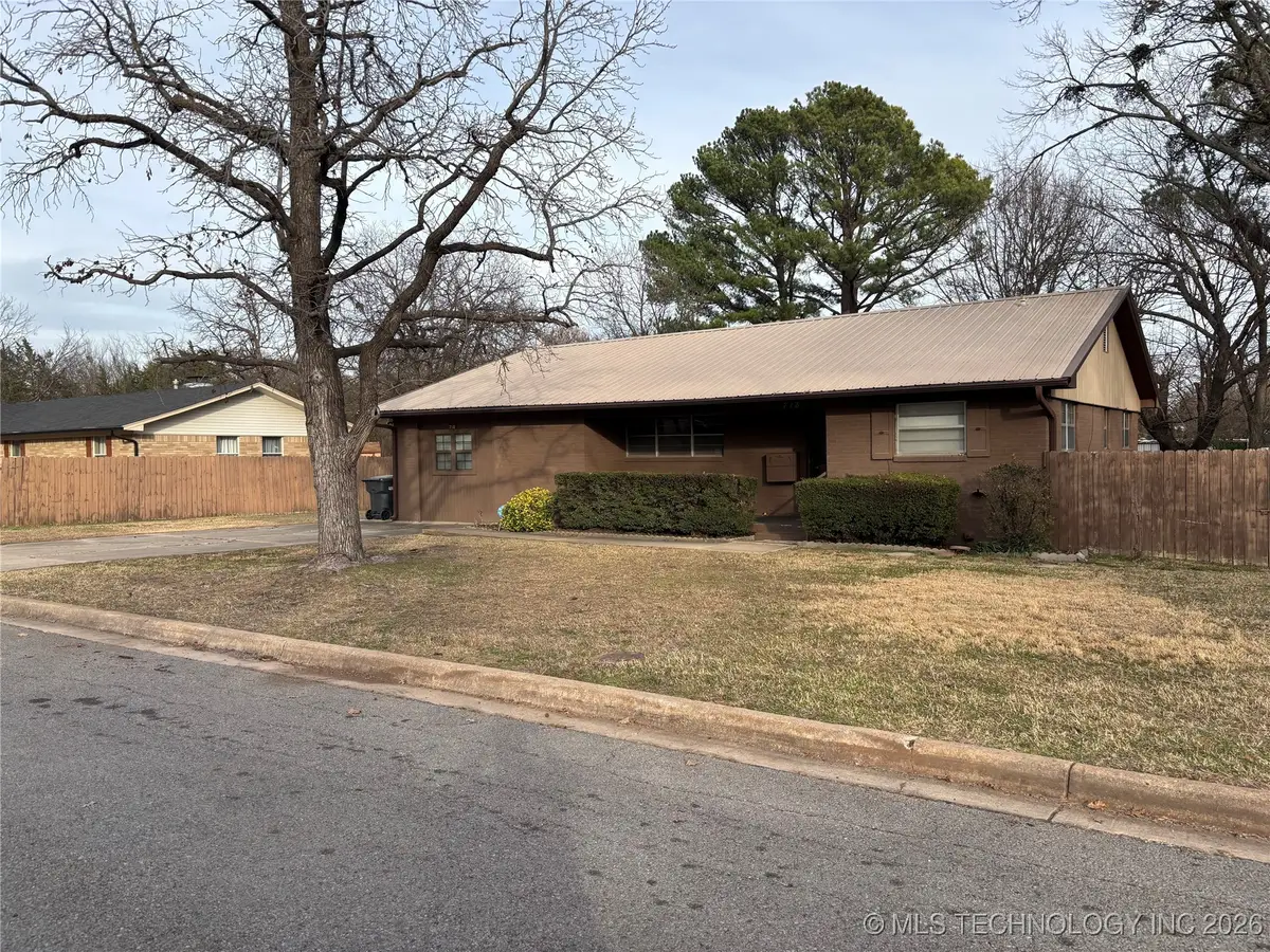 718 Marlena Lane, Ardmore, OK 73401 - Image #1