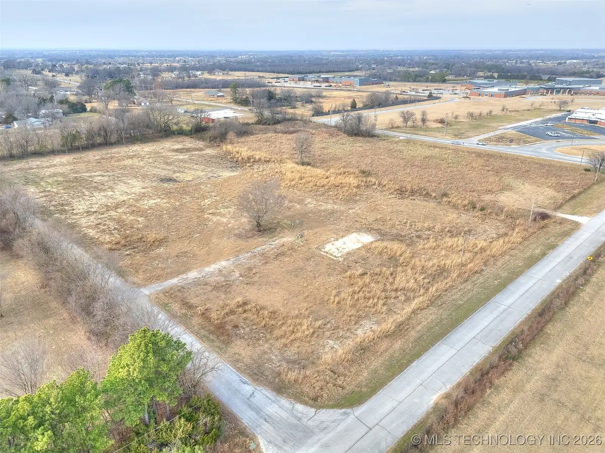 13401 E 105th Street N, Owasso, OK 74055 - Image #1