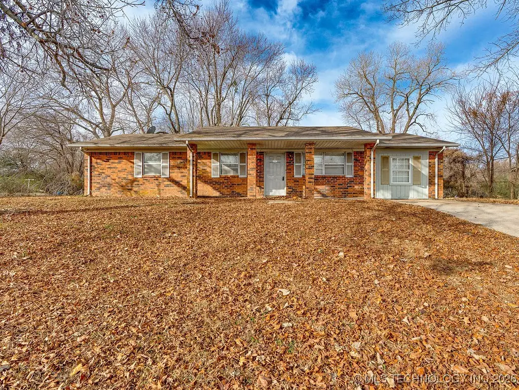 3615 Governor Harris Drive, Ada, OK 74820 - Image #1
