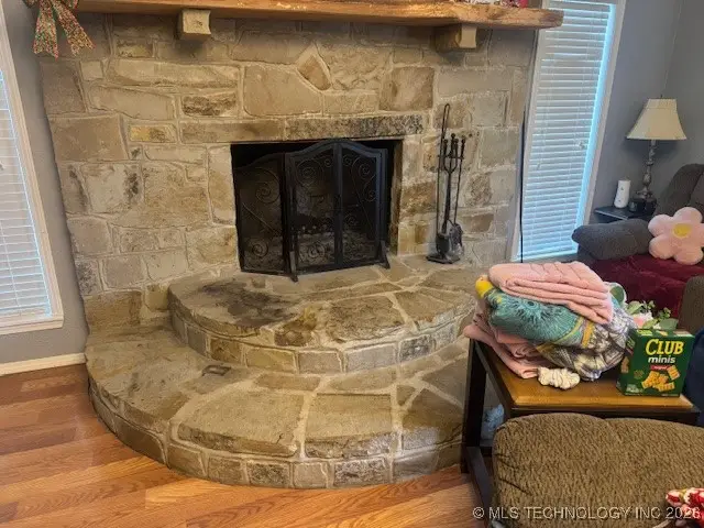 1106 N 3rd Street, Quinton, OK 74561 - Image #3