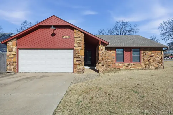 7401 W 34th Place, Tulsa, OK 74107