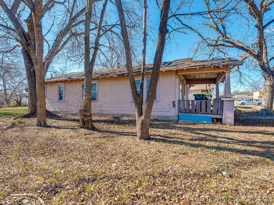 517 W 9th Street, Ada, OK 74820 - Image #2