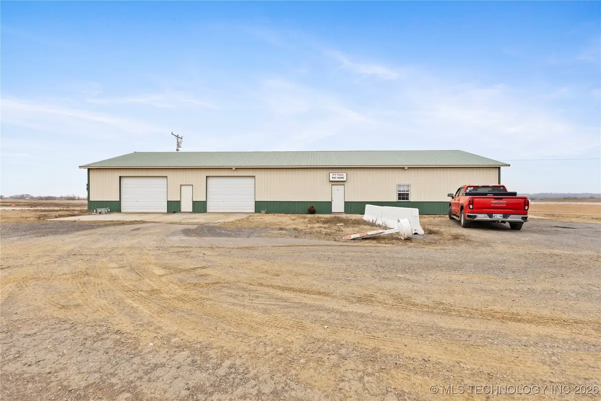 8100 Wainwright Road, Oktaha, OK 74450 - #1