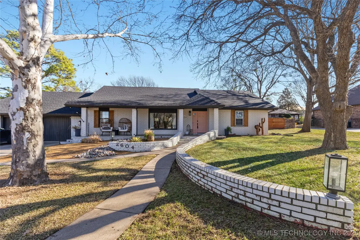 2604 Ridgeway, Ardmore, OK 73401 - Image #1