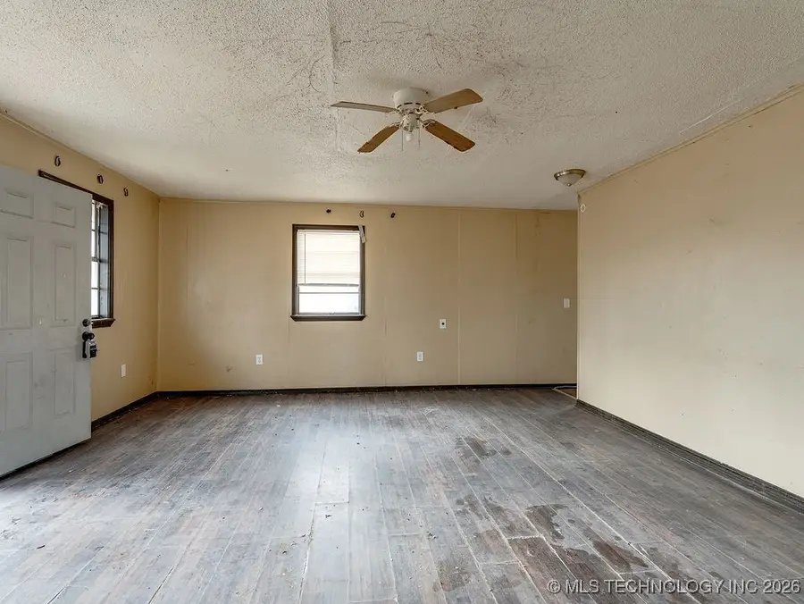 931 N Cherry Street, Ada, OK 74820 - Image #2