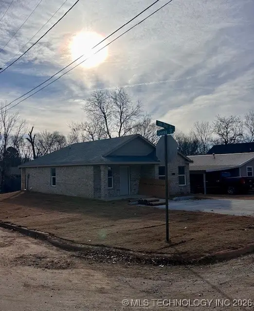 702 S 2nd Avenue, Durant, OK 74701 - Image #2