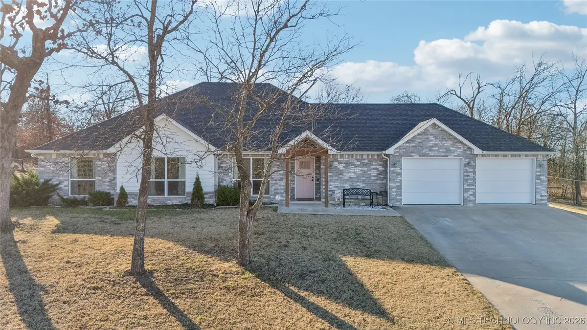 10556 Cross Oaks Drive, Skiatook, OK 74070 - Image #1