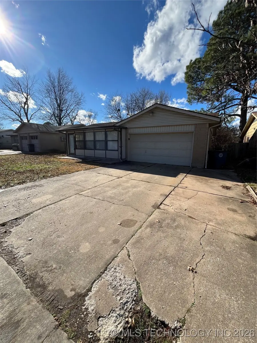 2428 S 124th East Avenue, Tulsa, OK 74129 - Image #2