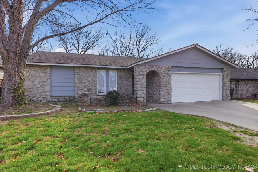 821 W Boston Street, Broken Arrow, OK 74012 - Image #2
