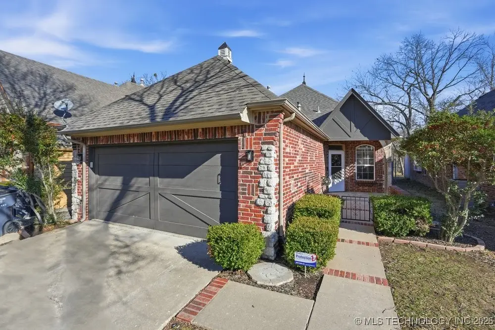 525 N Willow Place, Jenks, OK 74037 - Image #1