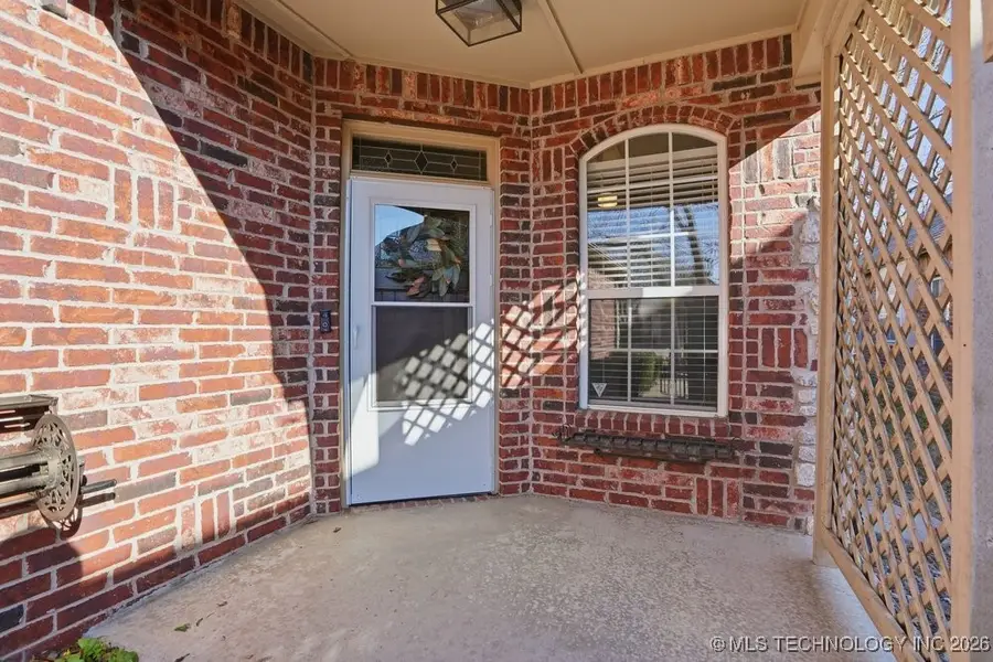 525 N Willow Place, Jenks, OK 74037 - Image #3