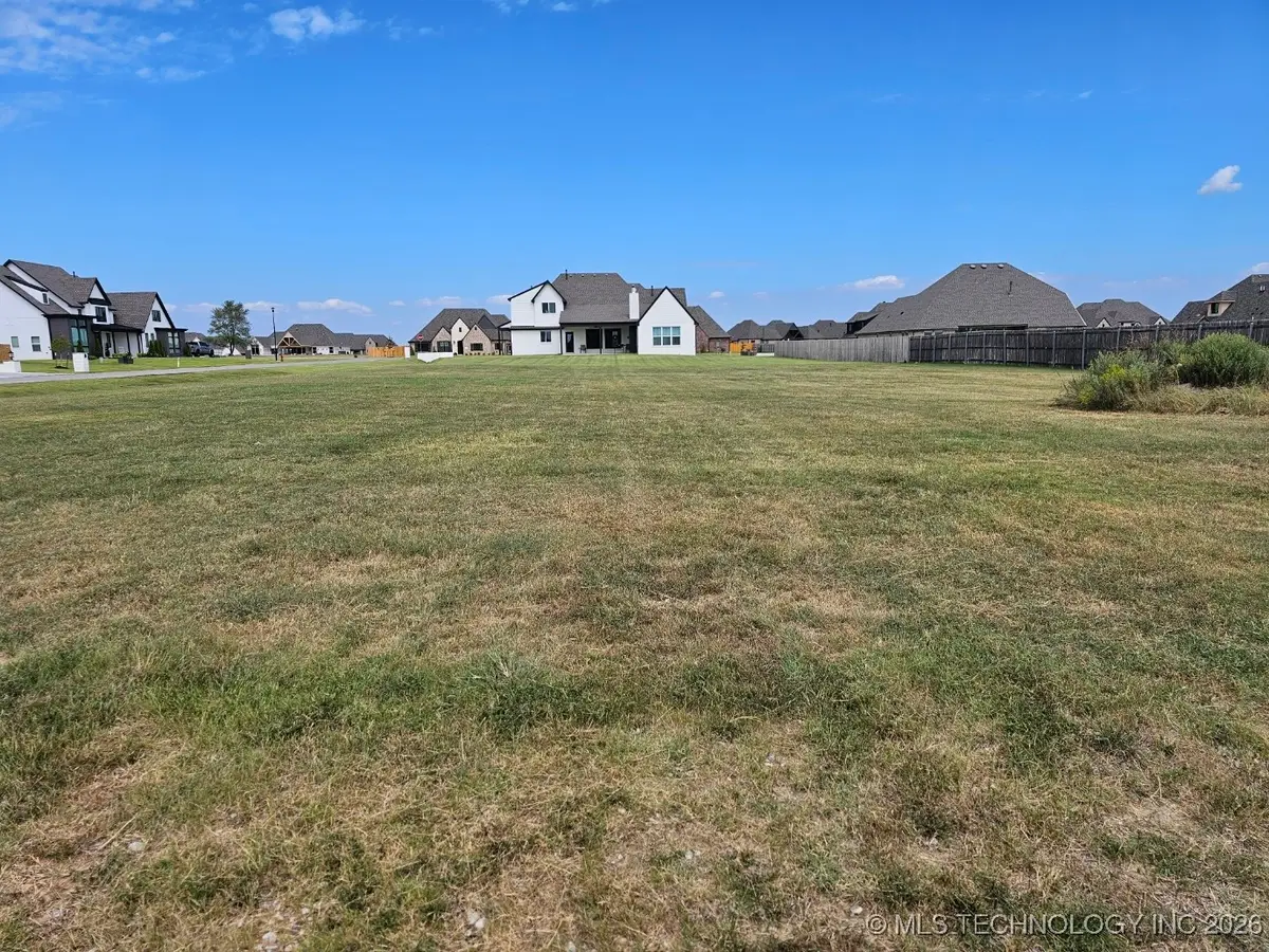 115 W 167th Street S, Glenpool, OK 74033 - Image #1