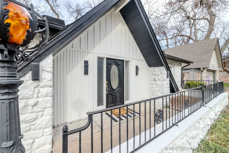 2107 E 52nd Place, Tulsa, OK 74105 - Image #3