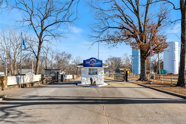 76 Circle Drive, Afton, OK 74331