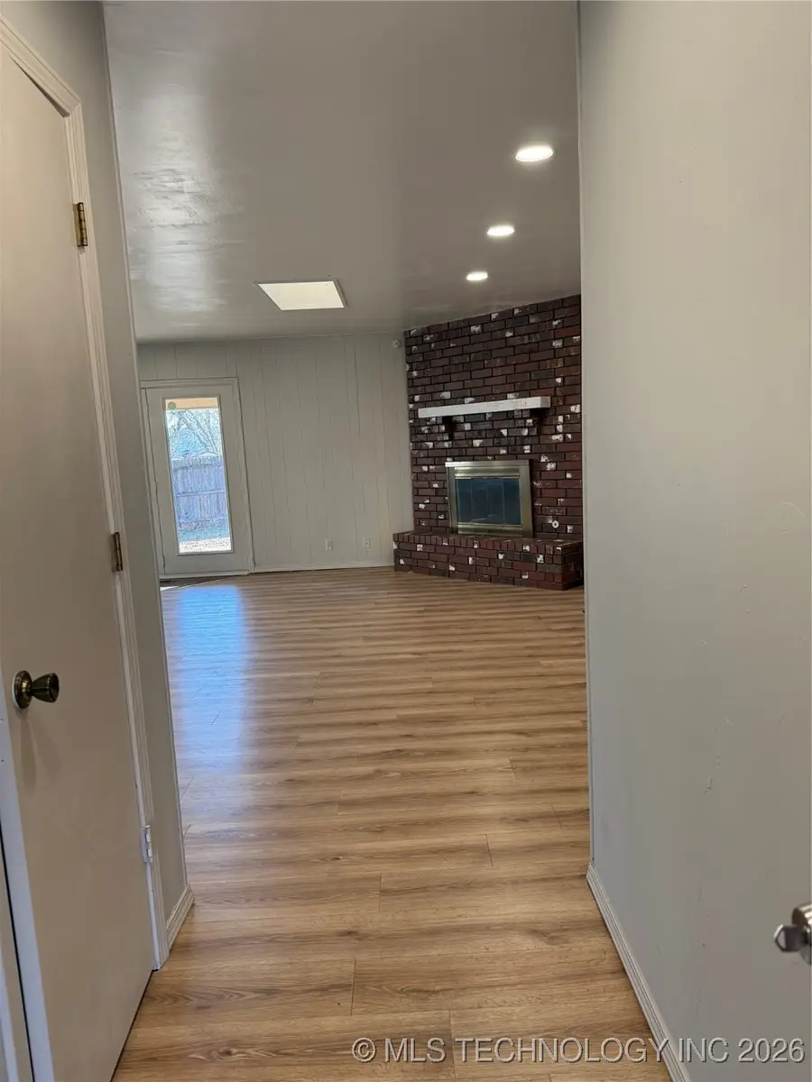 3011 S 124th East Avenue, Tulsa, OK 74129 - Image #2