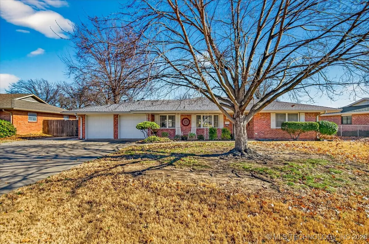 1346 Harris Drive, Bartlesville, OK 74006 - Image #1