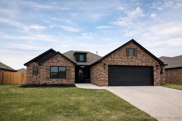 27605 E 108th Place S, Coweta, OK 74429