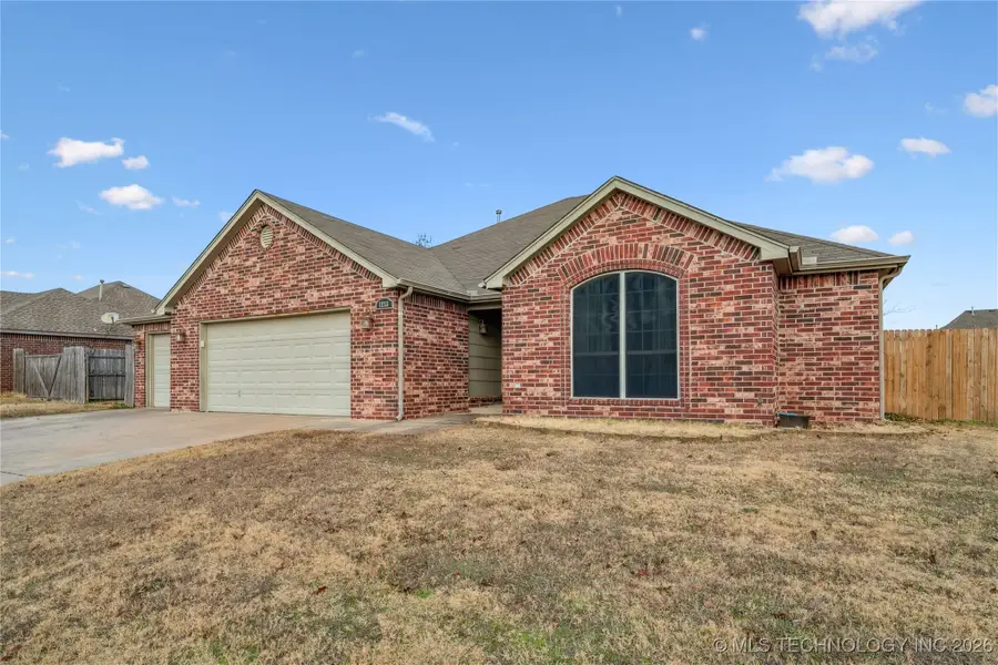 11213 S 275th East Avenue, Coweta, OK 74429 - Image #2