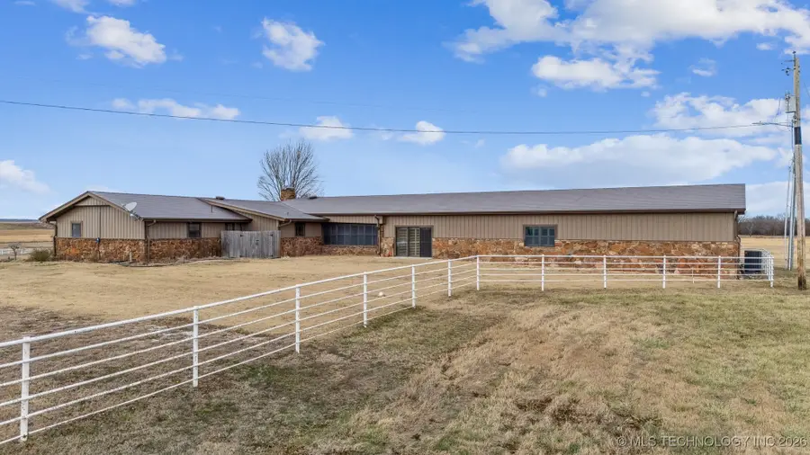 437367 E 320 Road, Big Cabin, OK 74332 - Image #2