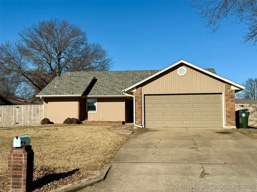 3004 Hilltop Avenue, Muskogee, OK 74403 - Image #2
