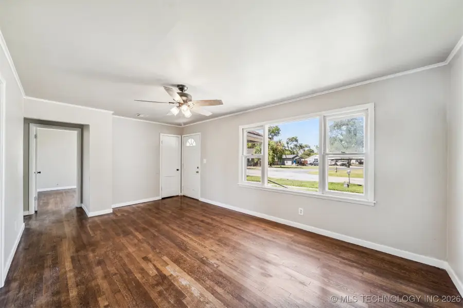 216 S Perdue Avenue, Claremore, OK 74017 - Image #2