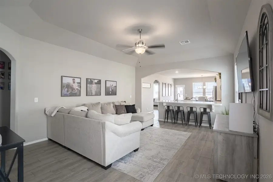 5310 S Andros Avenue, Sand Springs, OK 74063 - Image #2