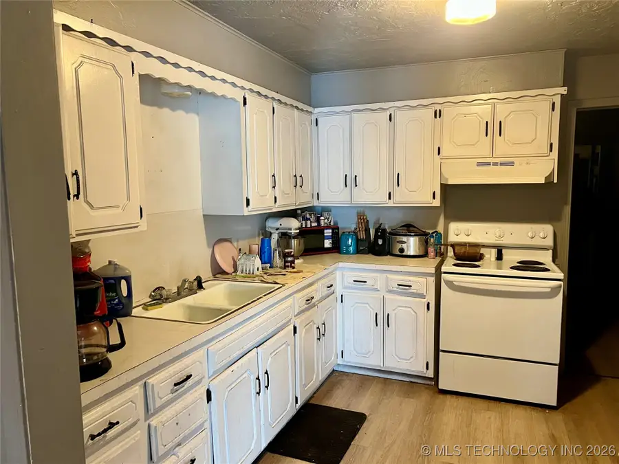 129 W 16th, Ada, OK 74820 - Image #3