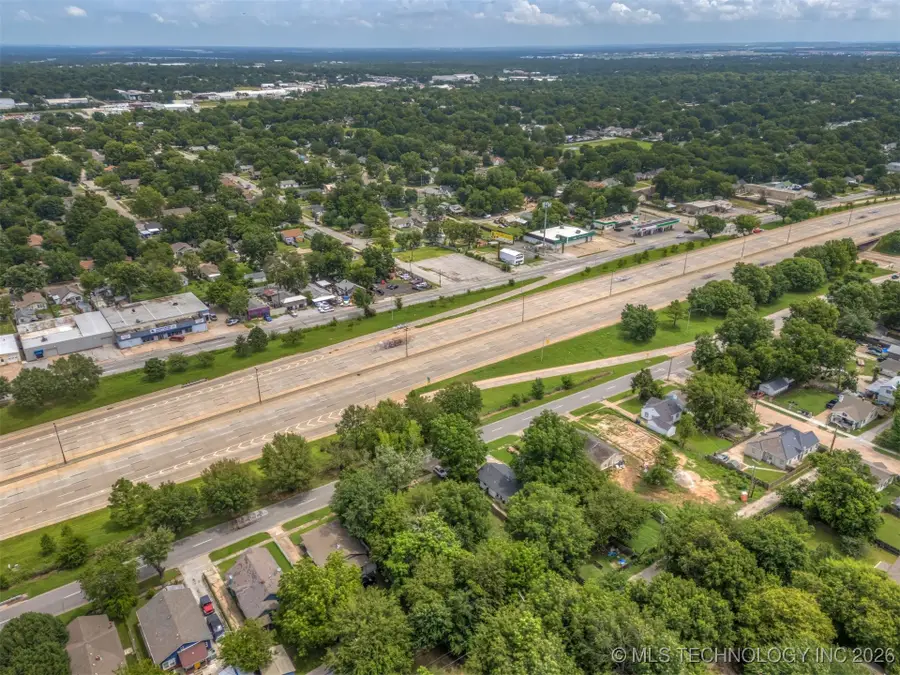 2624 E Admiral Boulevard, Tulsa, OK 74110 - Image #3