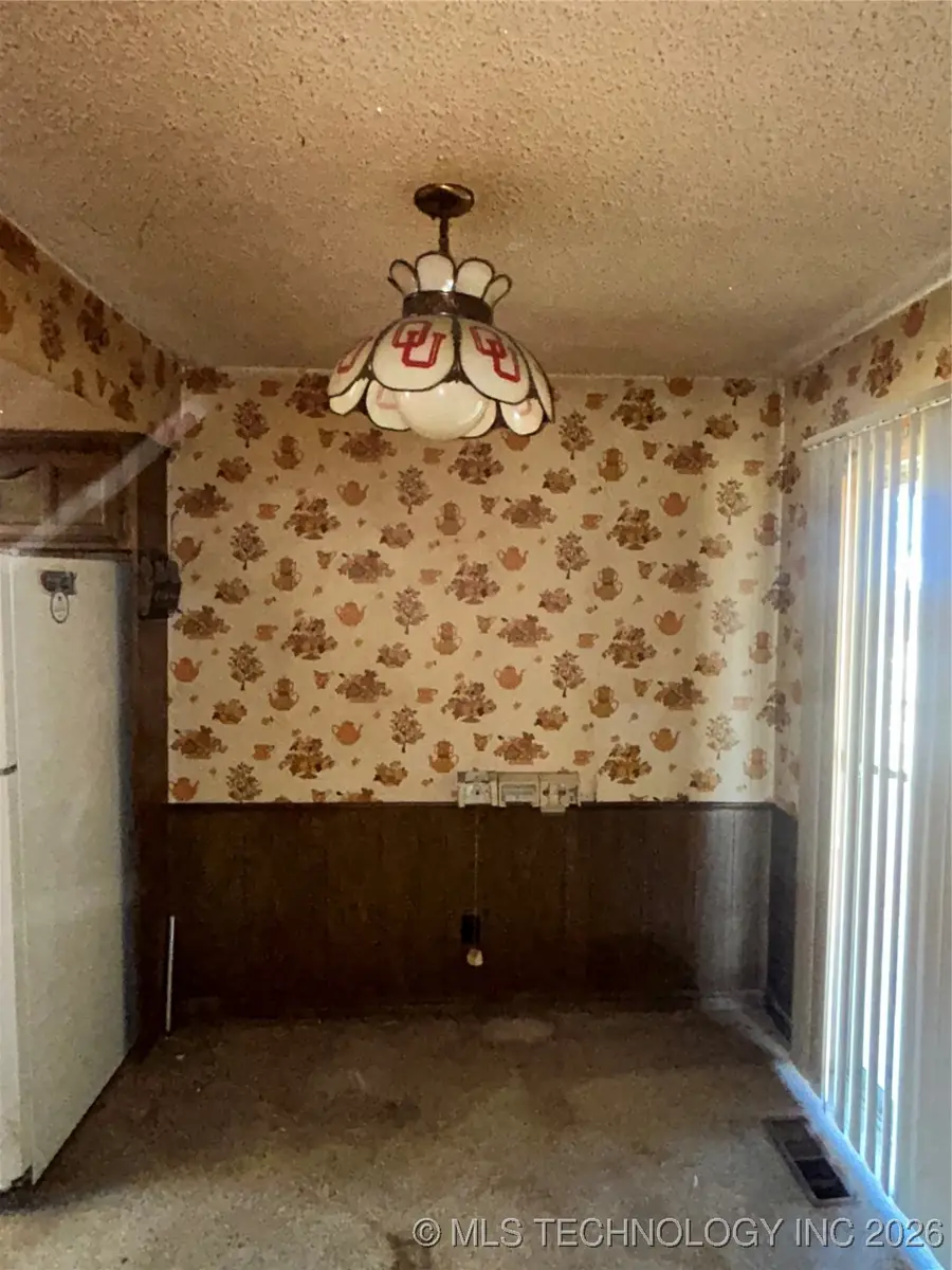 4911 Barbados Avenue, Sand Springs, OK 74063 - Image #3