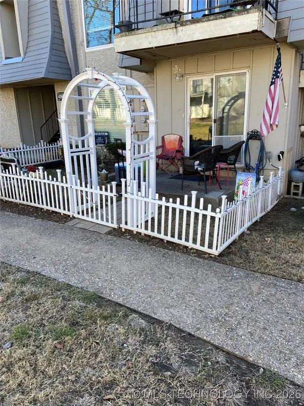 4860 E 68th Street #136, Tulsa, OK 74136