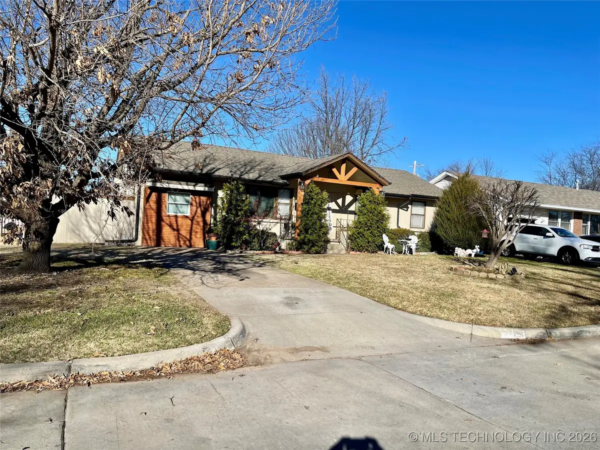 10621 E Admiral Boulevard, Tulsa, OK 74116 - Image #1