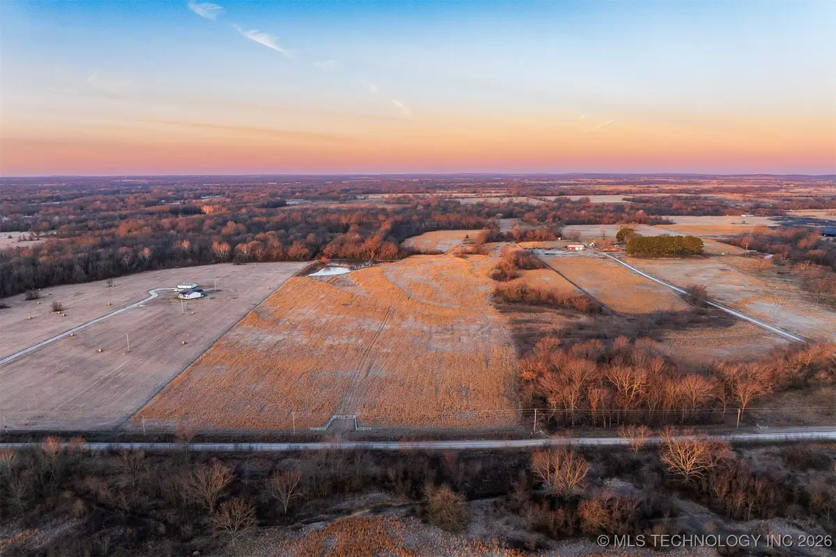 3821 S 194th Street W, Haskell, OK 74436 - Image #1