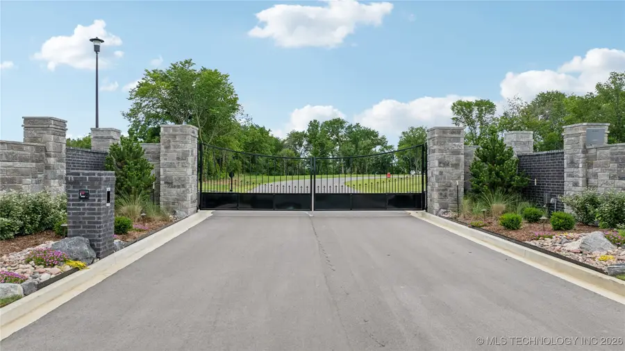 10944 S 216th East Avenue, Broken Arrow, OK 74014 - #3