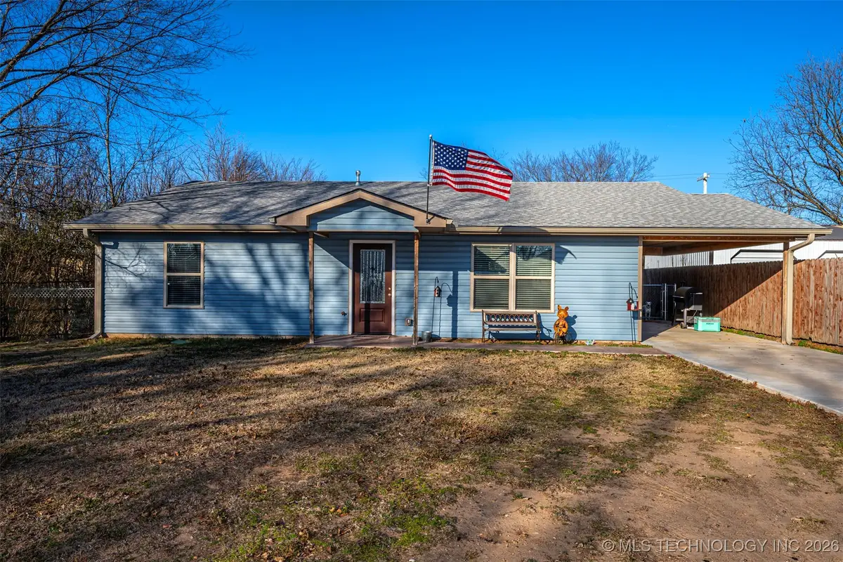 604 E Broadway, Allen, OK 74825 - Image #1