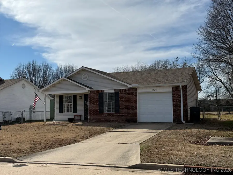 1929 Lexington Road, Claremore, OK 74017 - Image #3