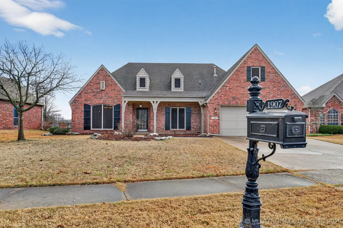 1907 W Rockport Place, Broken Arrow, OK 74012 - Image #1