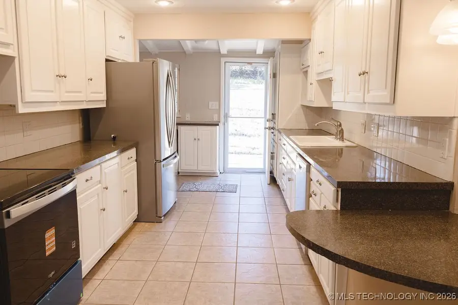 1117 Scenic, Ada, OK 74820 - Image #3