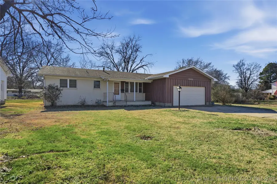 1102 SE 4th Street, Wagoner, OK 74467 - Image #2